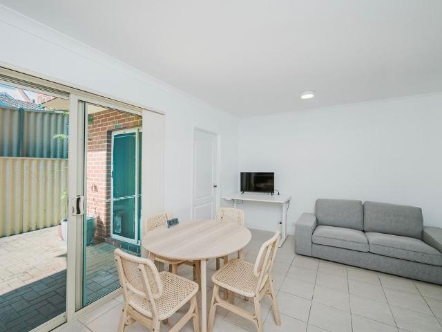 Townhouse for rent in Stirling, Western Australia