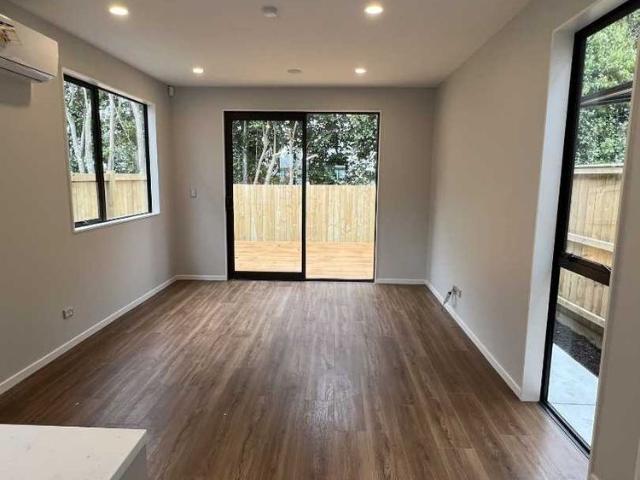 House for rent in Kauri Flats, Papakura