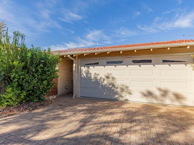 House for sale in Como, Western Australia