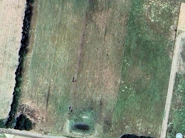 Land for sale in Kirkstall, Victoria
