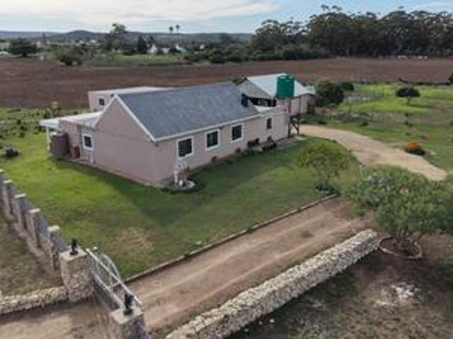 Property for sale in Groot Brak Rivier, Western Cape