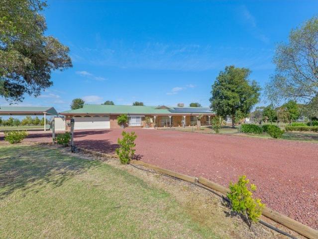 Cottage for sale in Robinvale, Rural City of Swan Hill