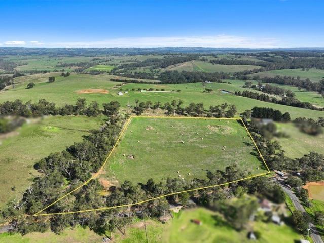 Land for sale in Camerons Creek, Victoria