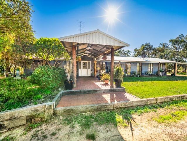 House for sale in Waroona, Western Australia