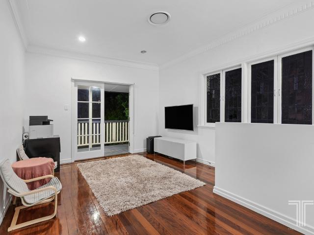 House for sale in Camp Hill, Greater Brisbane