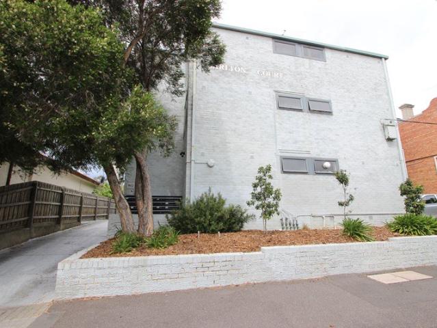 Apartment for rent in Carlton North, Melbourne