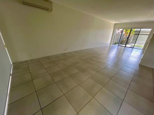Townhouse for rent in Kings Creek, Queensland