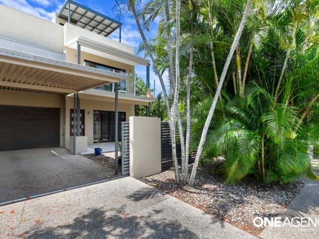 Townhouse for rent in Great Sandy Strait, Queensland