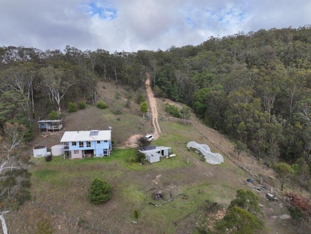 Cottage for sale in Liston, New South Wales