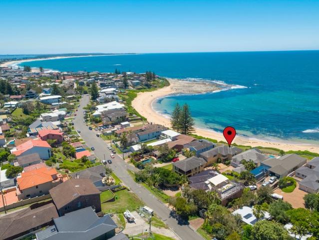 Apartment for rent in Blue Bay, Central Coast Council