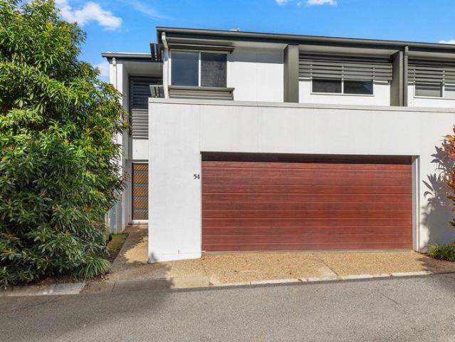 Townhouse for sale in Toombul, Queensland