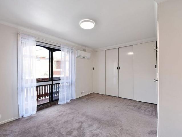 Townhouse for rent in Camerons Creek, Victoria