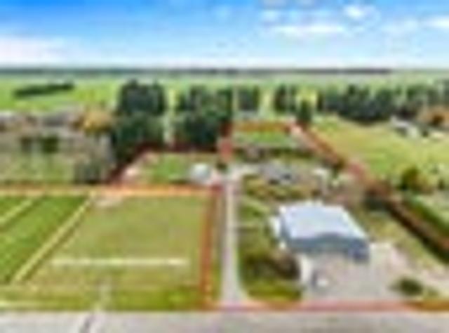House for sale in Chertsey, Canterbury