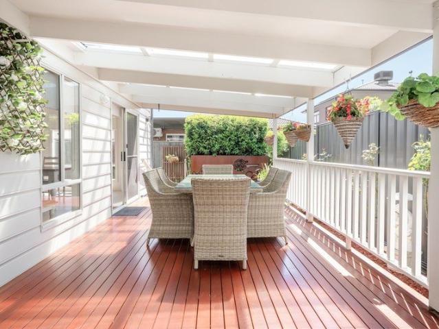 House for sale in Berwick Waters - College Green, Melbourne