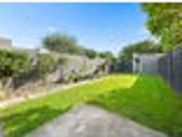 Townhouse for sale in Hillersden