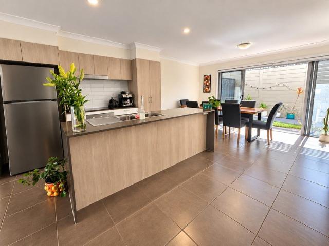Townhouse for rent in Halpine Central, Greater Brisbane