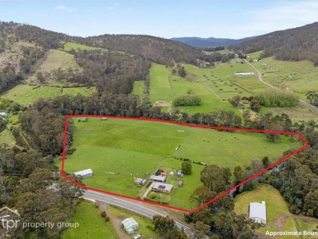 Cottage for sale in Port Huon, Tasmania