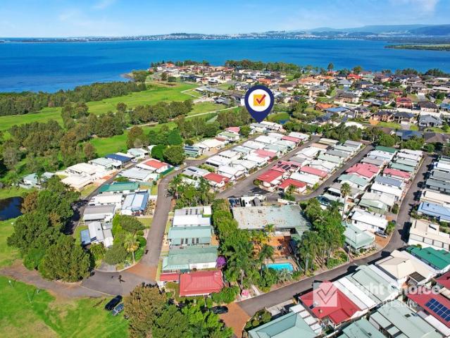 Villa for sale in Wollongong West, New South Wales