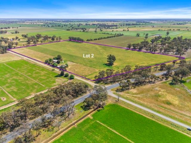 Cottage for sale in Yielima, Victoria
