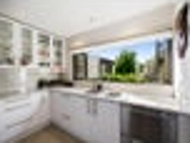 House for sale in Awhitu