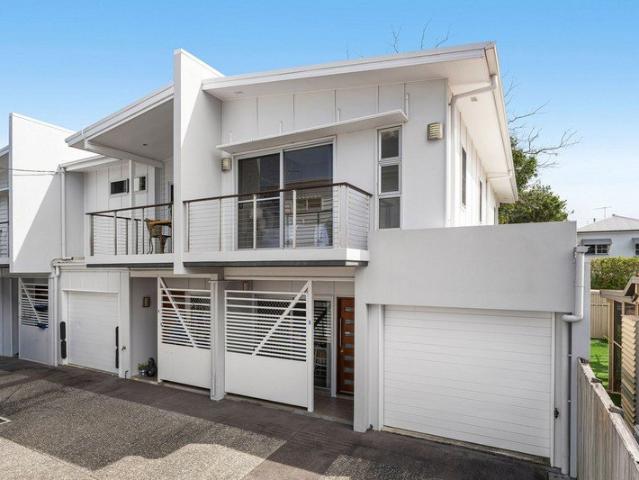 Apartment for sale in Toombul, Queensland