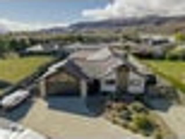 House for sale in Otakou