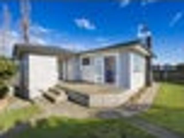 House for sale in Colyton