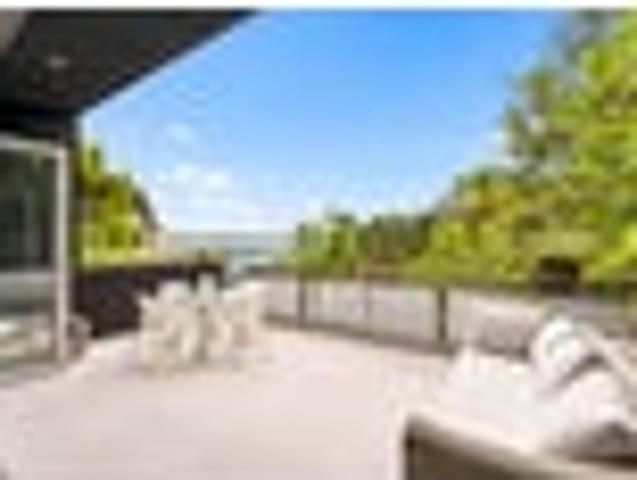House for sale in Paremoremo, Oroua County