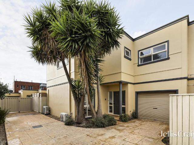 Townhouse for sale in Camerons Creek, Victoria