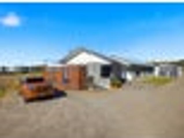 House for sale in Omokoroa, Bay Of Plenty