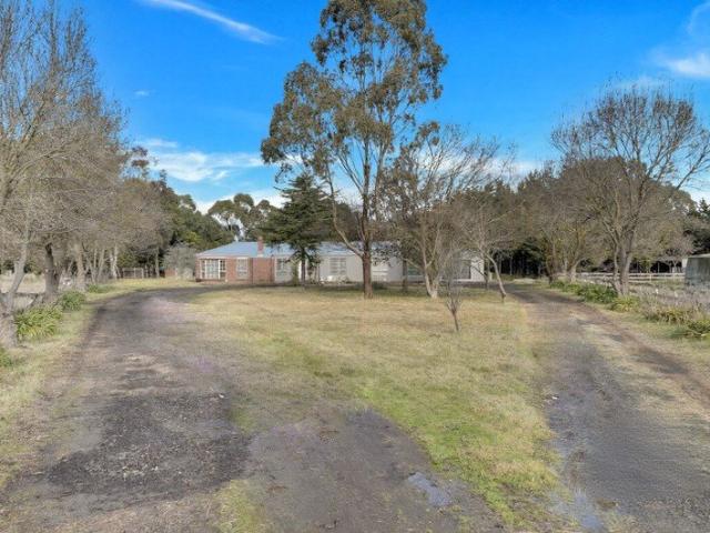 House for rent in Beveridge, Victoria