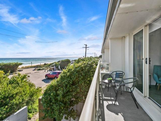 Townhouse for rent in Camerons Creek, Victoria