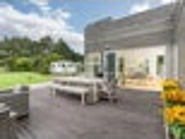 House for sale in Otakou