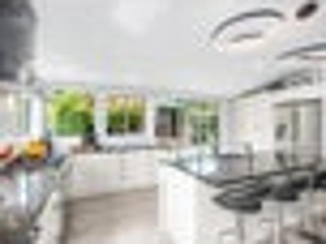 House for sale in Days Bay, Wellington