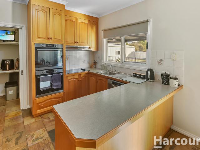 House for sale in Haven, Victoria