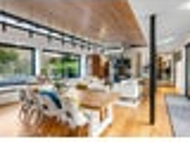 House for sale in Pāremoremo, Upper Harbour