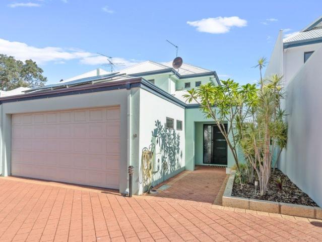 House for sale in Parklands, Western Australia