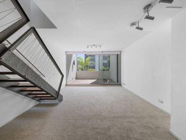 Apartment for rent in Waterloo, Sydney