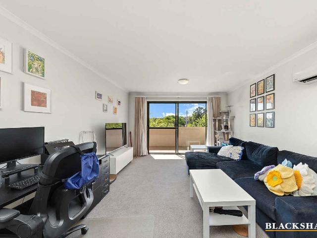 Apartment for rent in Macquarie, District of Belconnen