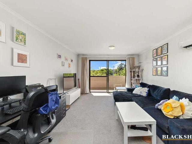 Apartment for rent in Macquarie, District of Belconnen
