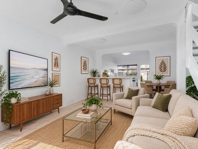 Townhouse for sale in Yorkeys Knob, Queensland