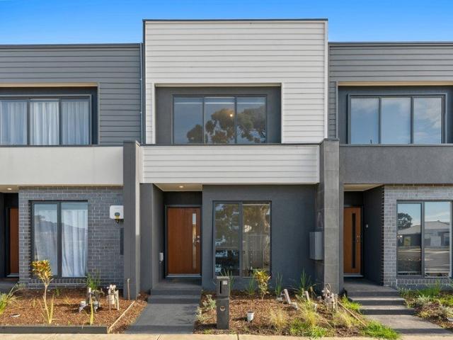 Townhouse for rent in Camerons Creek, Victoria