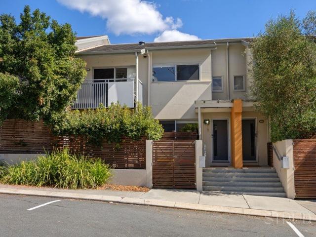 Townhouse for sale in Toombul, Queensland