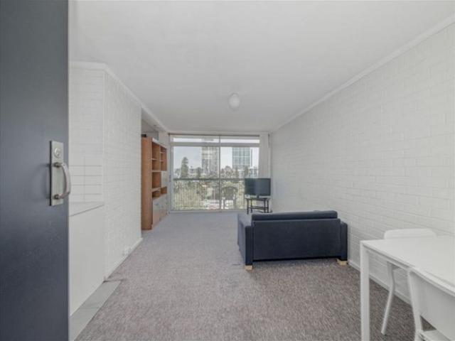 Apartment for rent in Cockburn, Western Australia