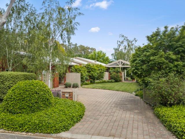 House for sale in Benalla West, Benalla