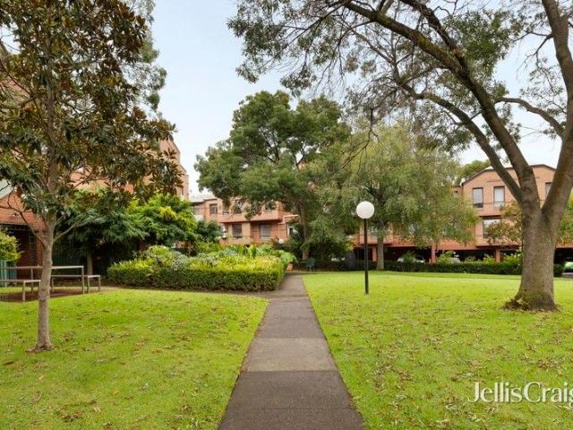 Townhouse for sale in Camerons Creek, Victoria