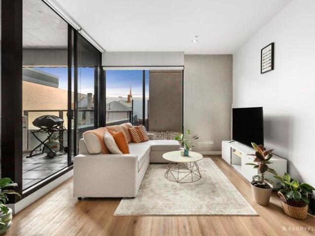 Apartment for sale in Mount Richmond, Victoria