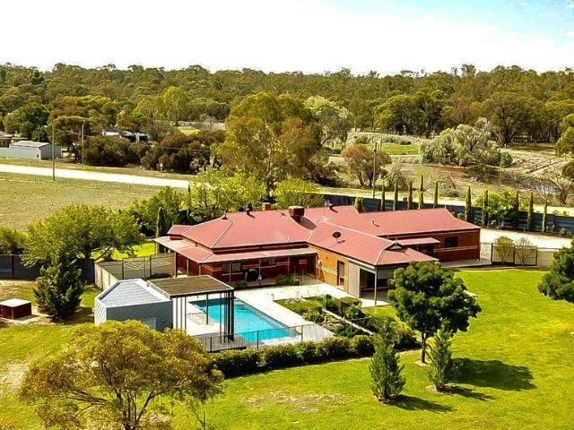 House for sale in Deniliquin, New South Wales