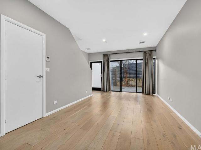 Townhouse for rent in Canberra, Australian Capital Territory