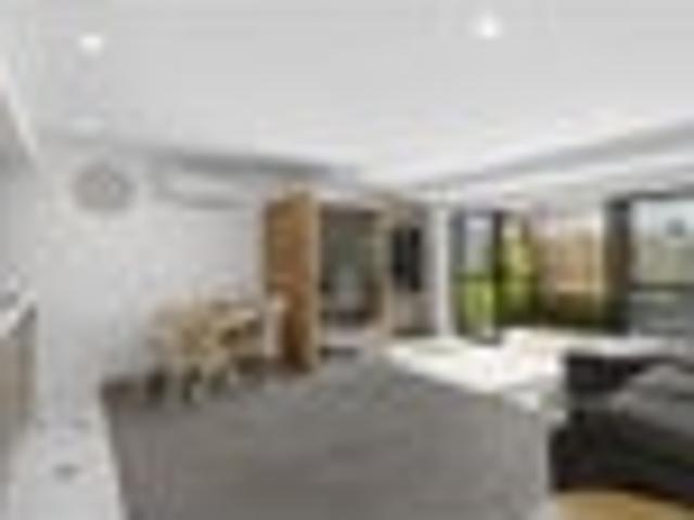 Apartment for sale in Heathcote, Canterbury